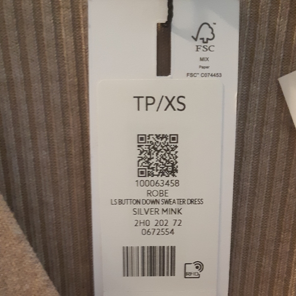 Nwt Dynamite long sleeve button down dress - Picture 4 of 5